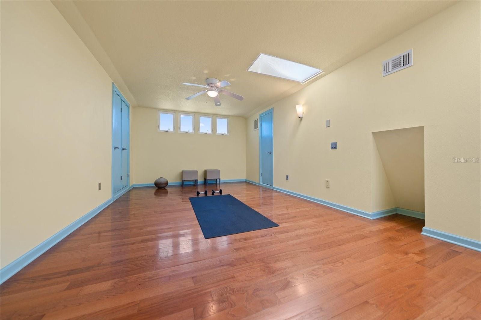 114 13th St Property Photo 49