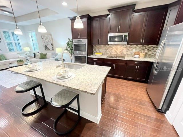 1747 Oak Hammock Ct Property Photo 3