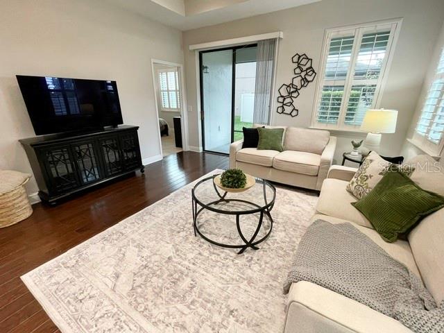 1747 Oak Hammock Ct Property Photo 8