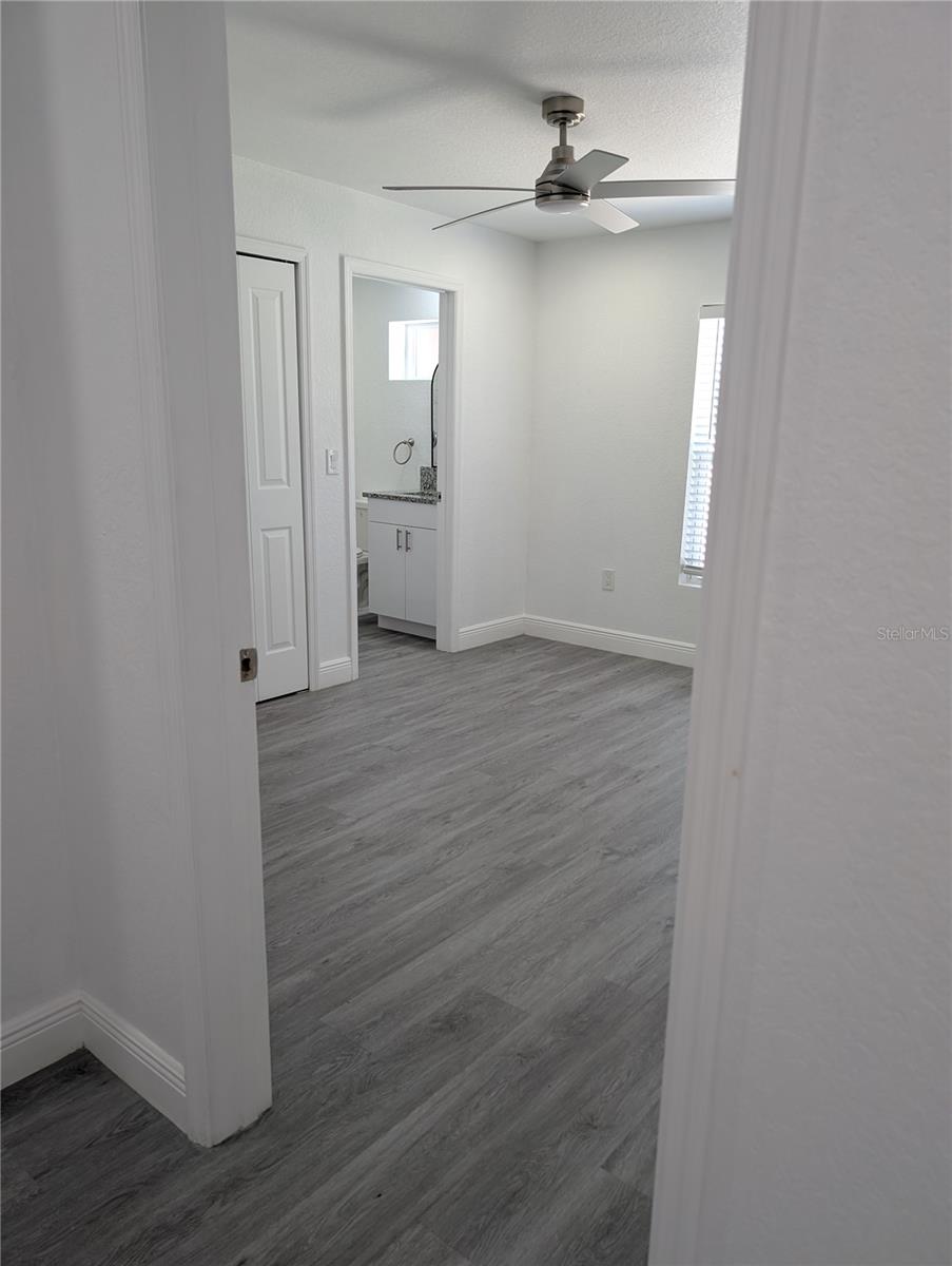 8904 Tampa St #2 Property Photo 5