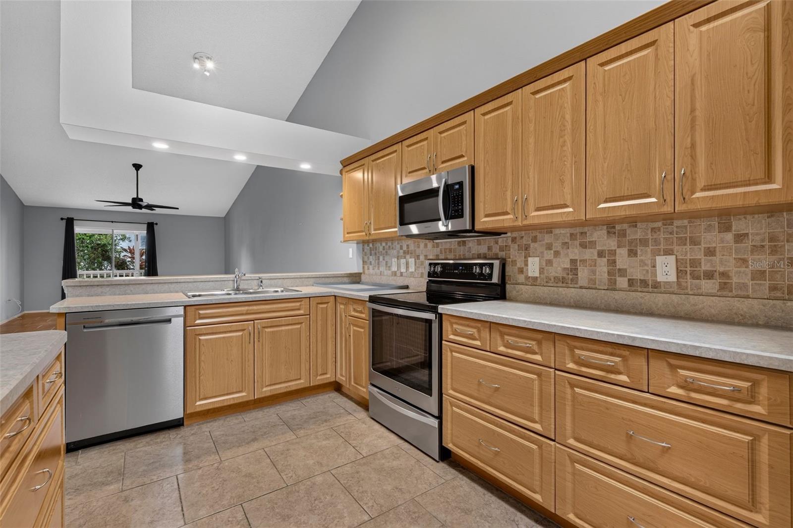 39650 Us Highway 19 N #651 Property Photo 19