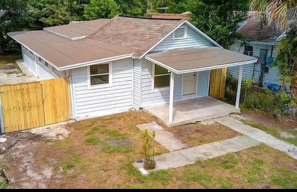 8428 N Highland Ave Property Photo 1