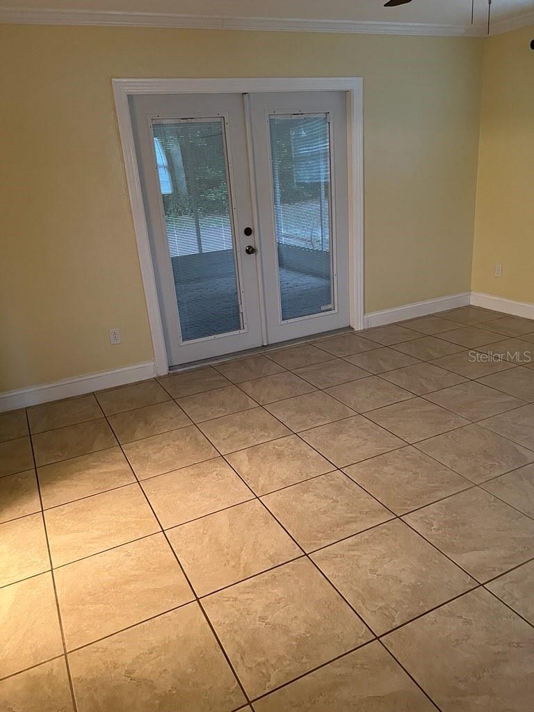 818 Scotland St Property Photo 11