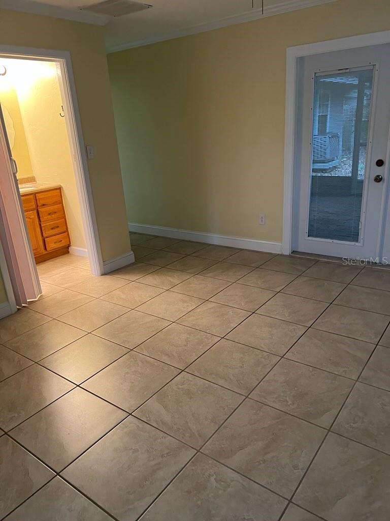 818 Scotland St Property Photo 12