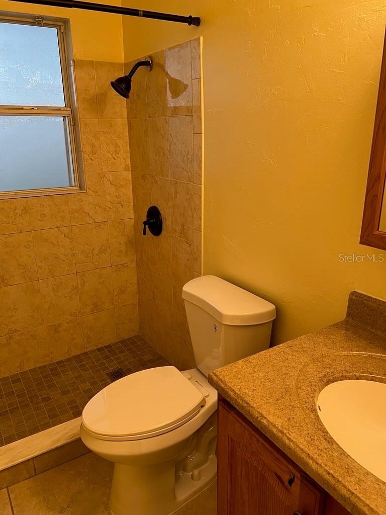 818 Scotland St Property Photo 17