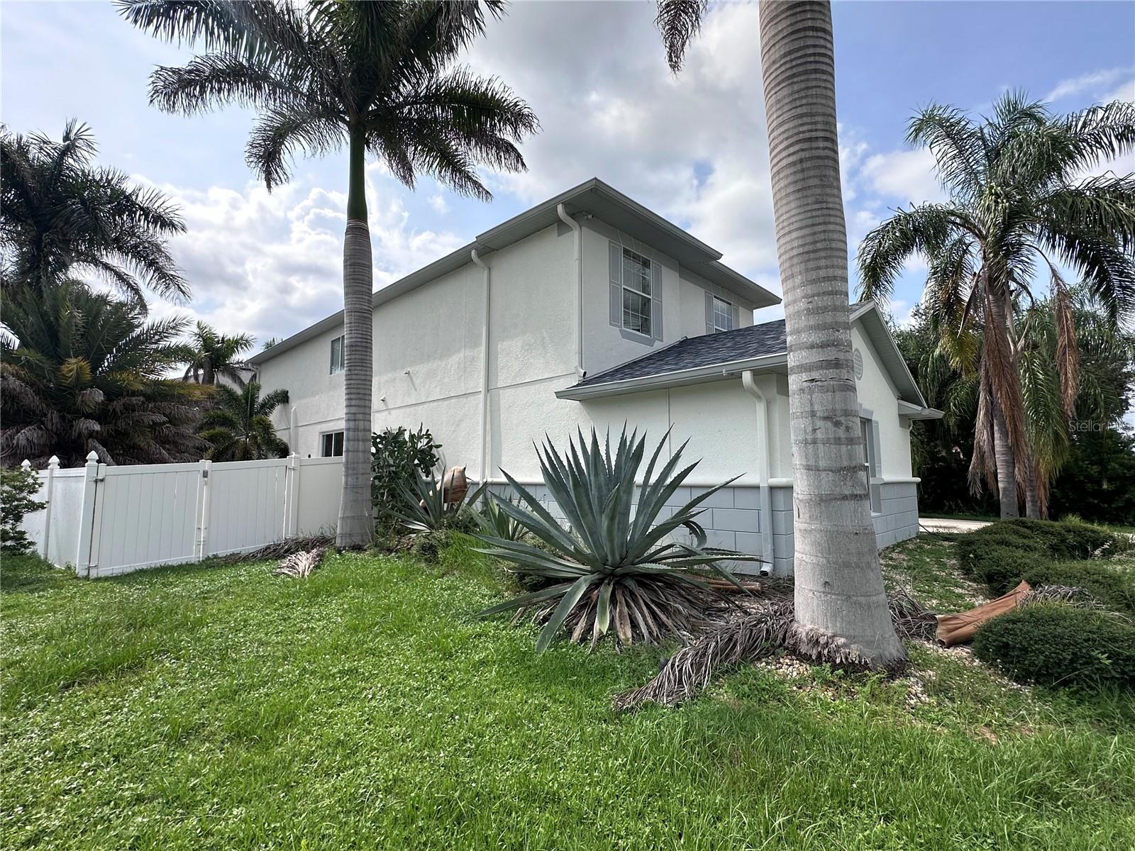 11116 Hoffner Edge Dr Property Photo 2