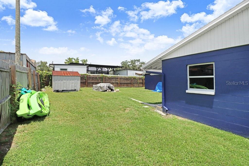 11110 Hackney Dr Property Photo 27
