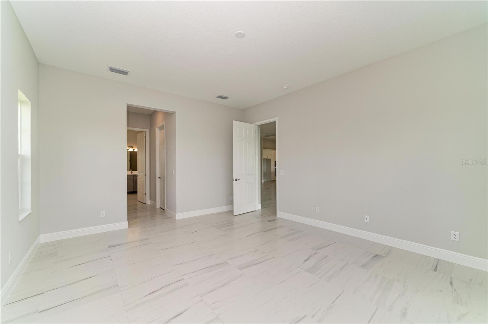 10183 Lilac Manor Trce Property Photo 6