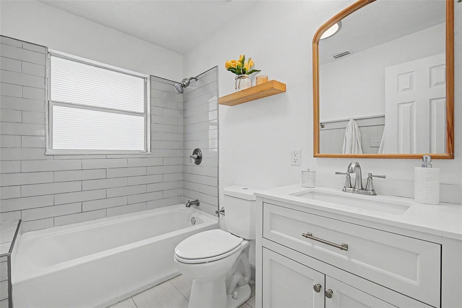 3913 N Lynn Ave Property Photo 9