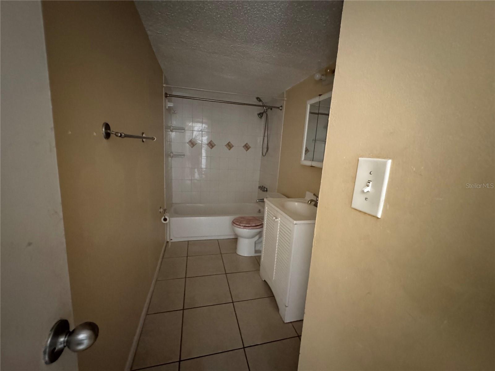 7512 Needle Leaf Pl #52 Property Photo 5