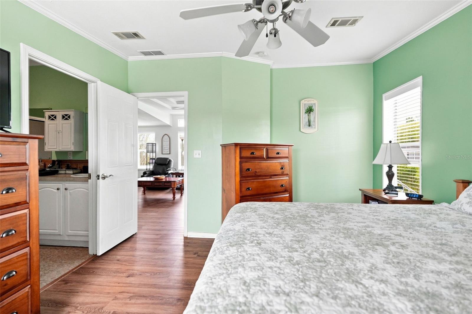 5072 Buccaneer Blvd Property Photo 13