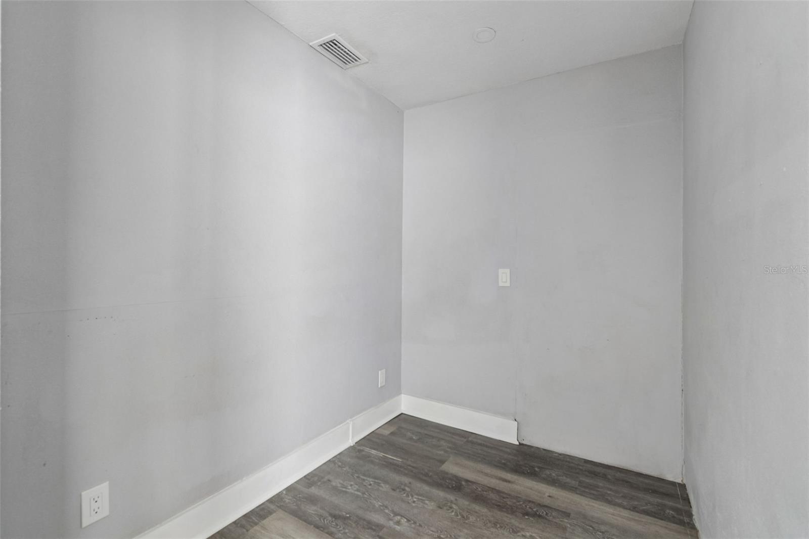3901 W Platt St W #12 Property Photo 12