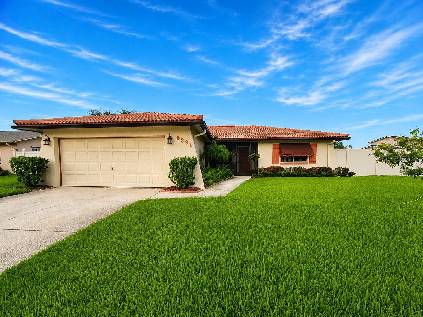 9391 118TH LN Property Photo 1