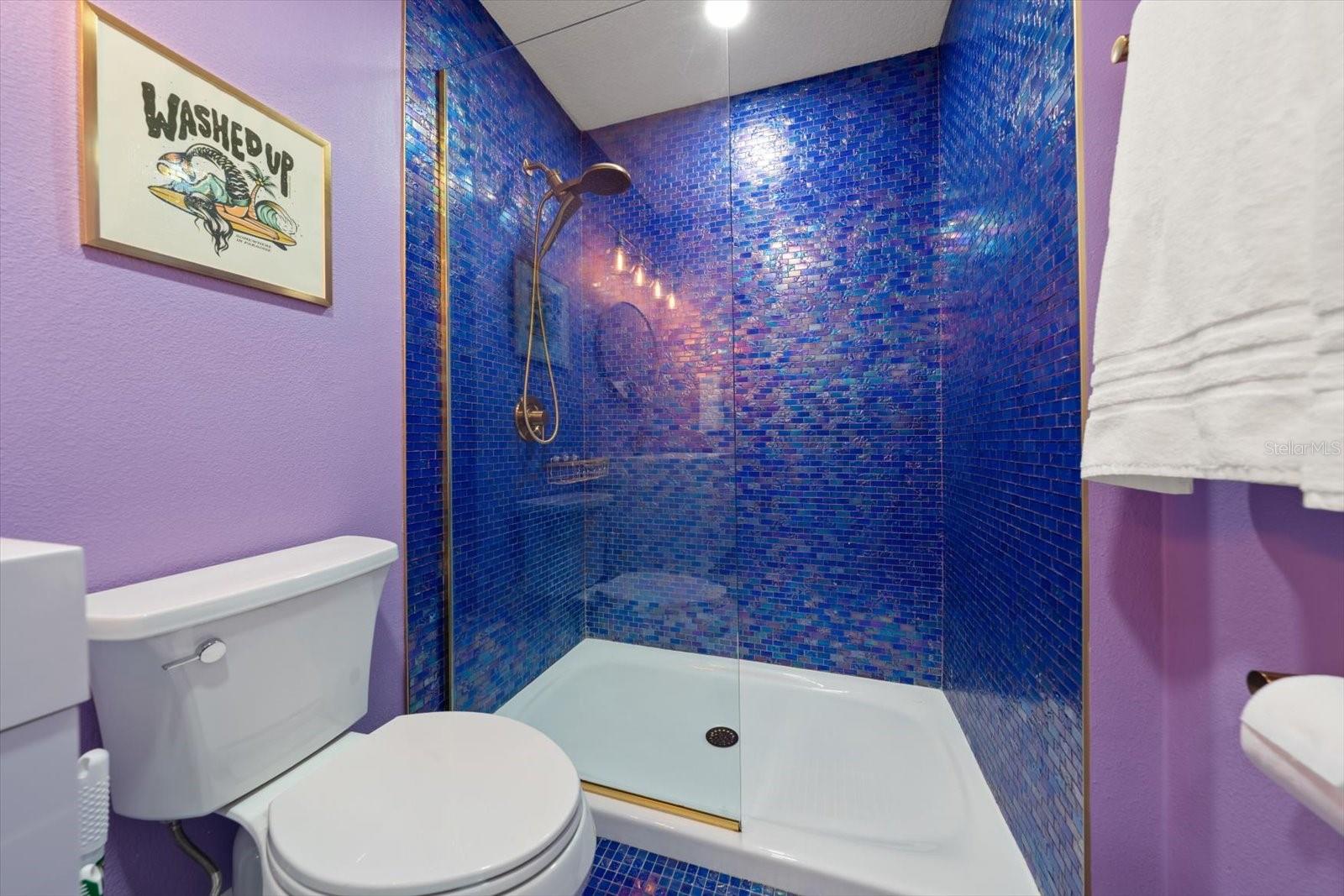 2050 W Bay Dr Property Photo 27