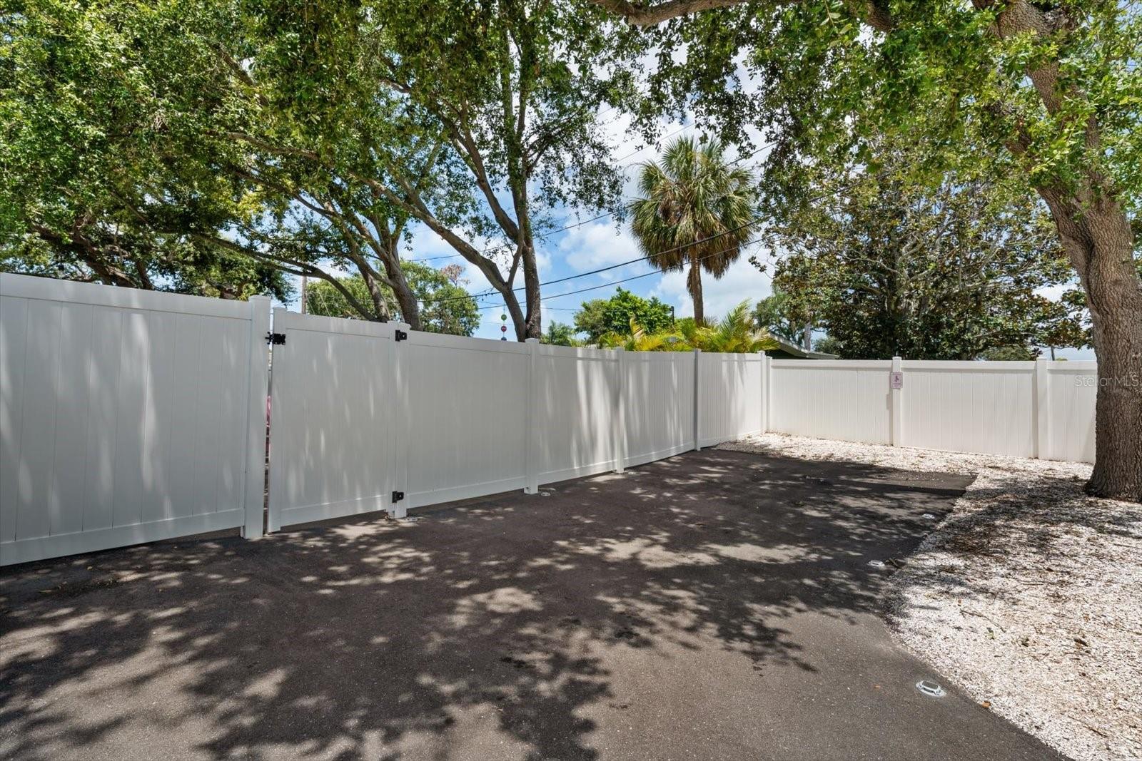 2050 W Bay Dr Property Photo 51