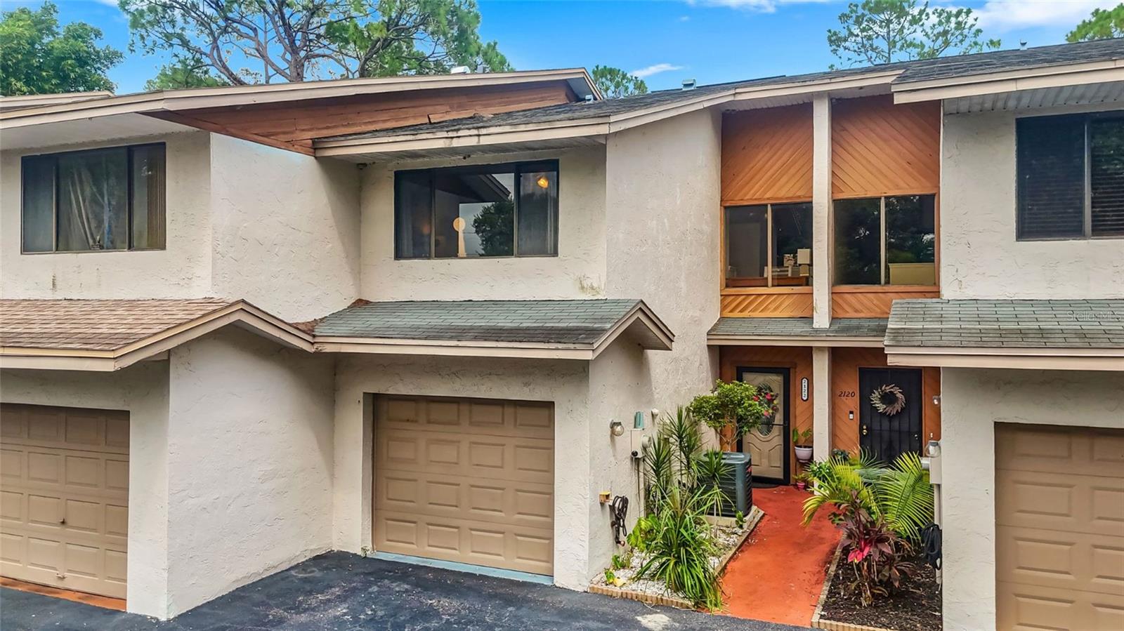 2122 Tarpon Landings Dr Property Photo 1