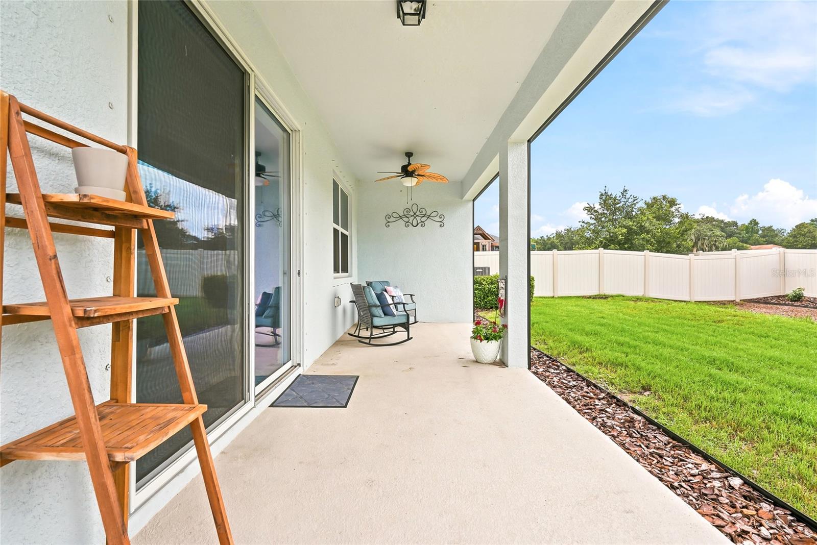 4678 Dover Bluff Ct Property Photo 41