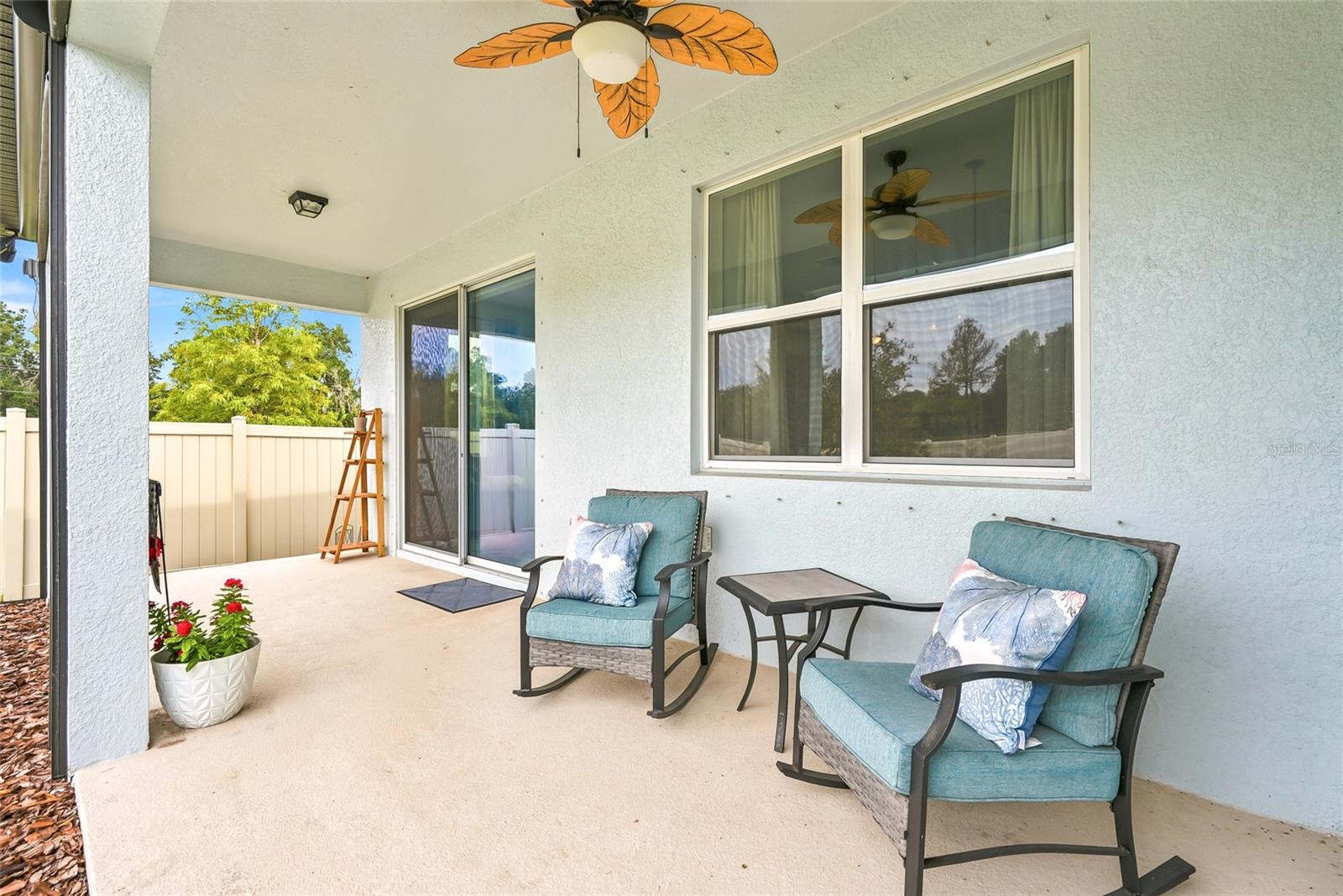 4678 Dover Bluff Ct Property Photo 42