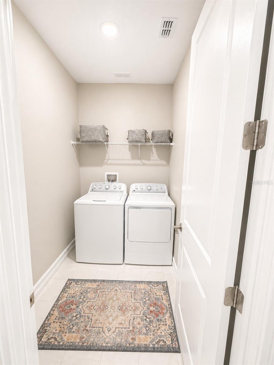 5054 San Martino Dr Property Photo 45