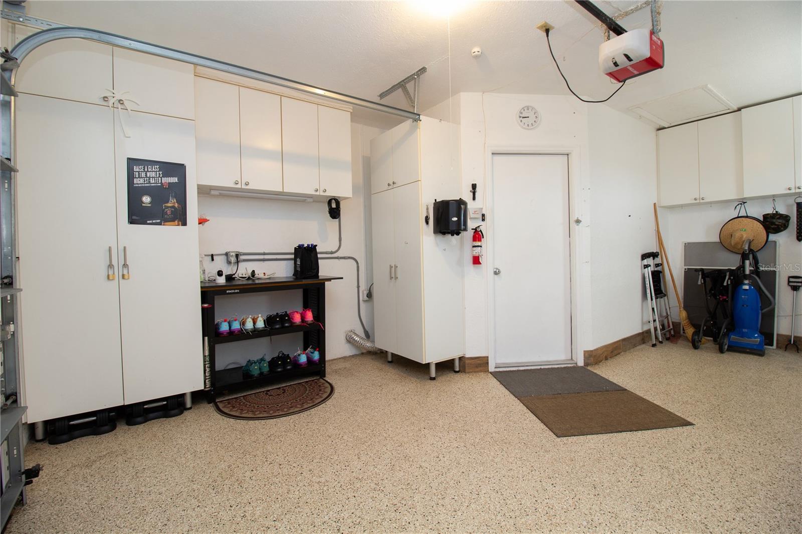 1613 St Catherine Dr E Property Photo 28