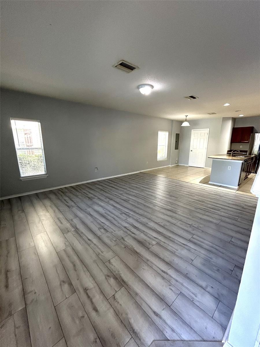 4714 Chatterton Way Property Photo 9