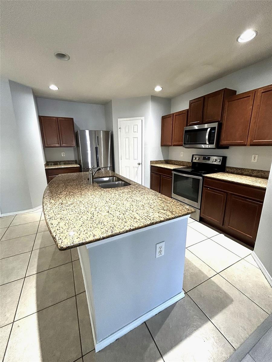 4714 Chatterton Way Property Photo 13