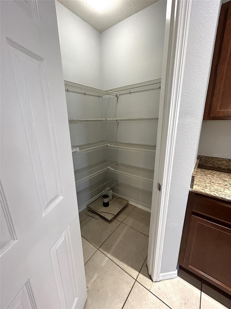 4714 Chatterton Way Property Photo 14