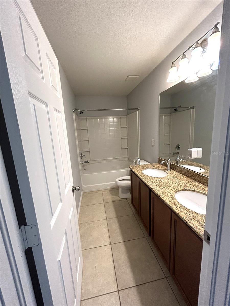 4714 Chatterton Way Property Photo 24