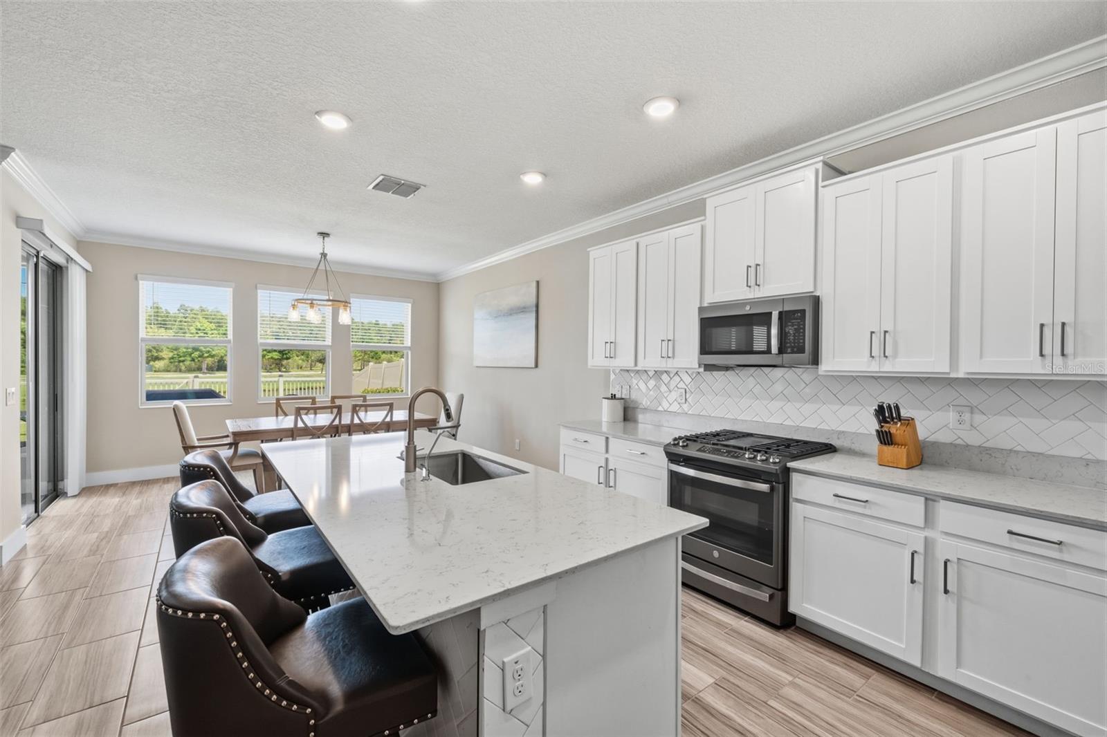 2920 Gridiron Isle Property Photo 18