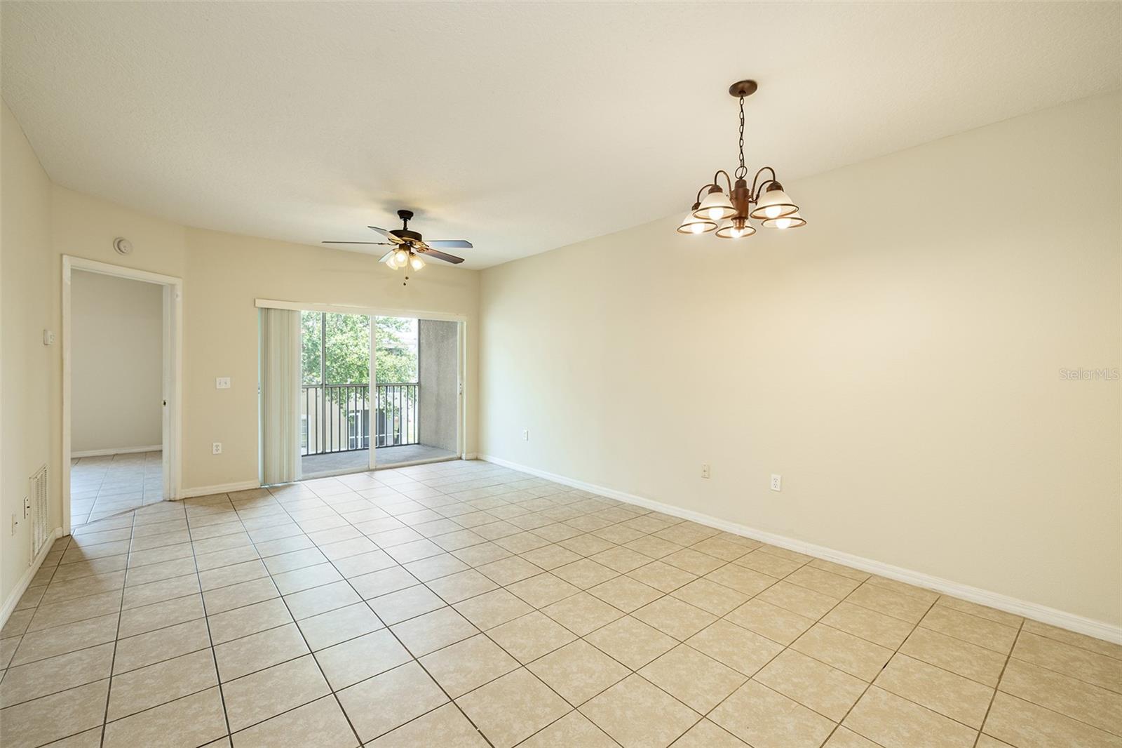 9506 Amberdale Ct #202 Property Photo 10