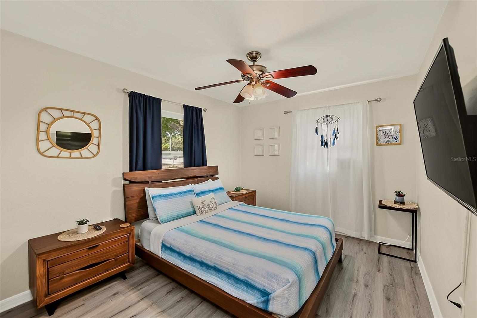 10664 Starkey Rd Property Photo 11