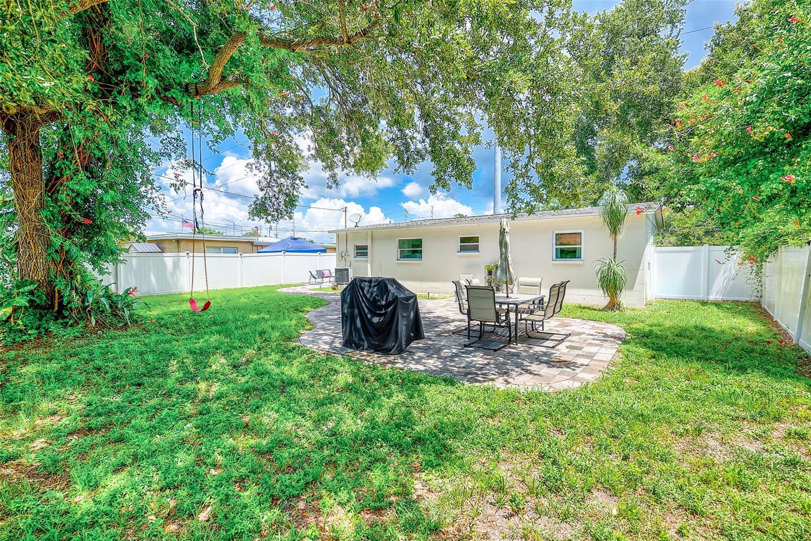 10664 Starkey Rd Property Photo 20