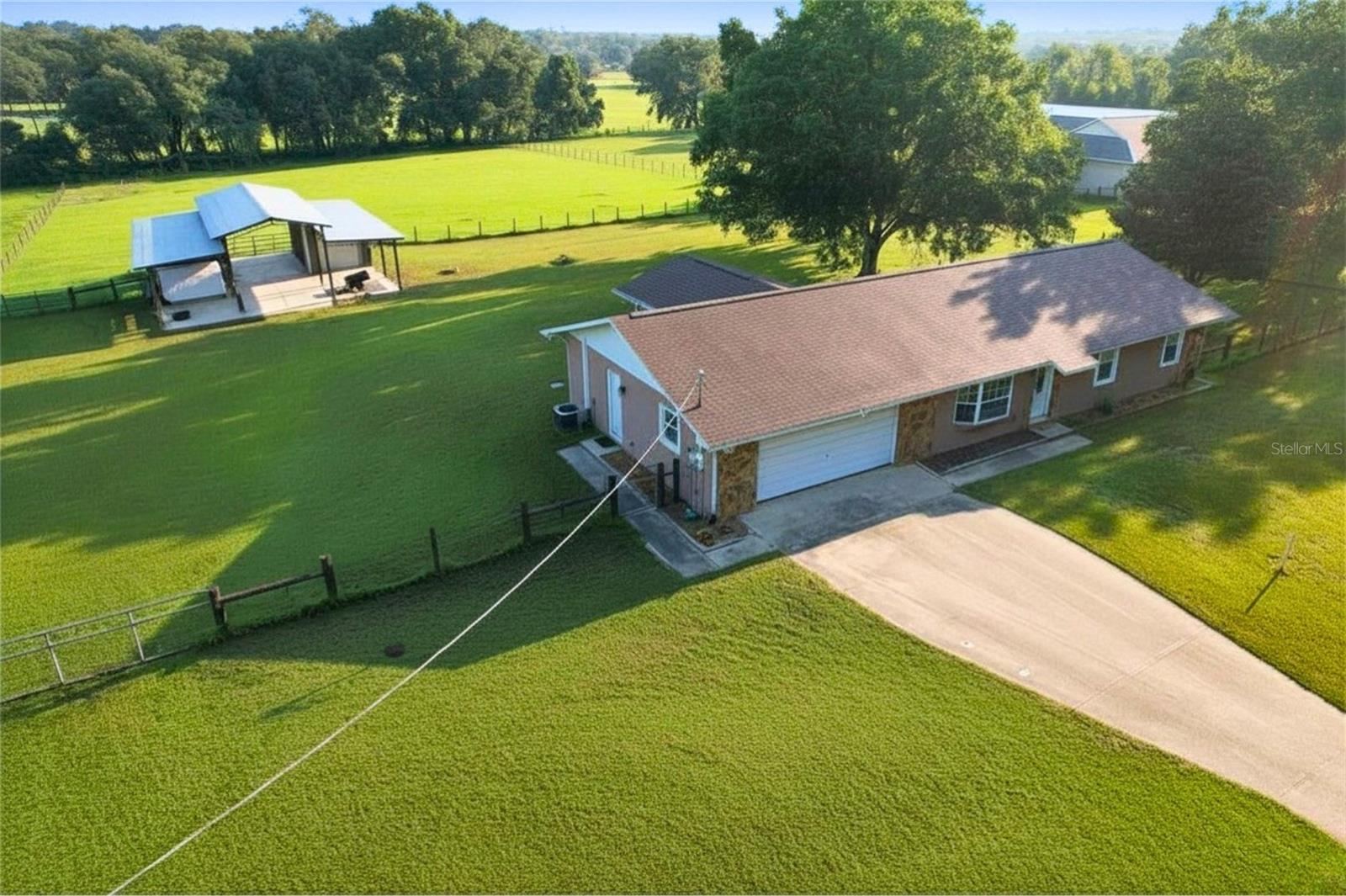 16520 Spring Valley Rd Property Photo 2