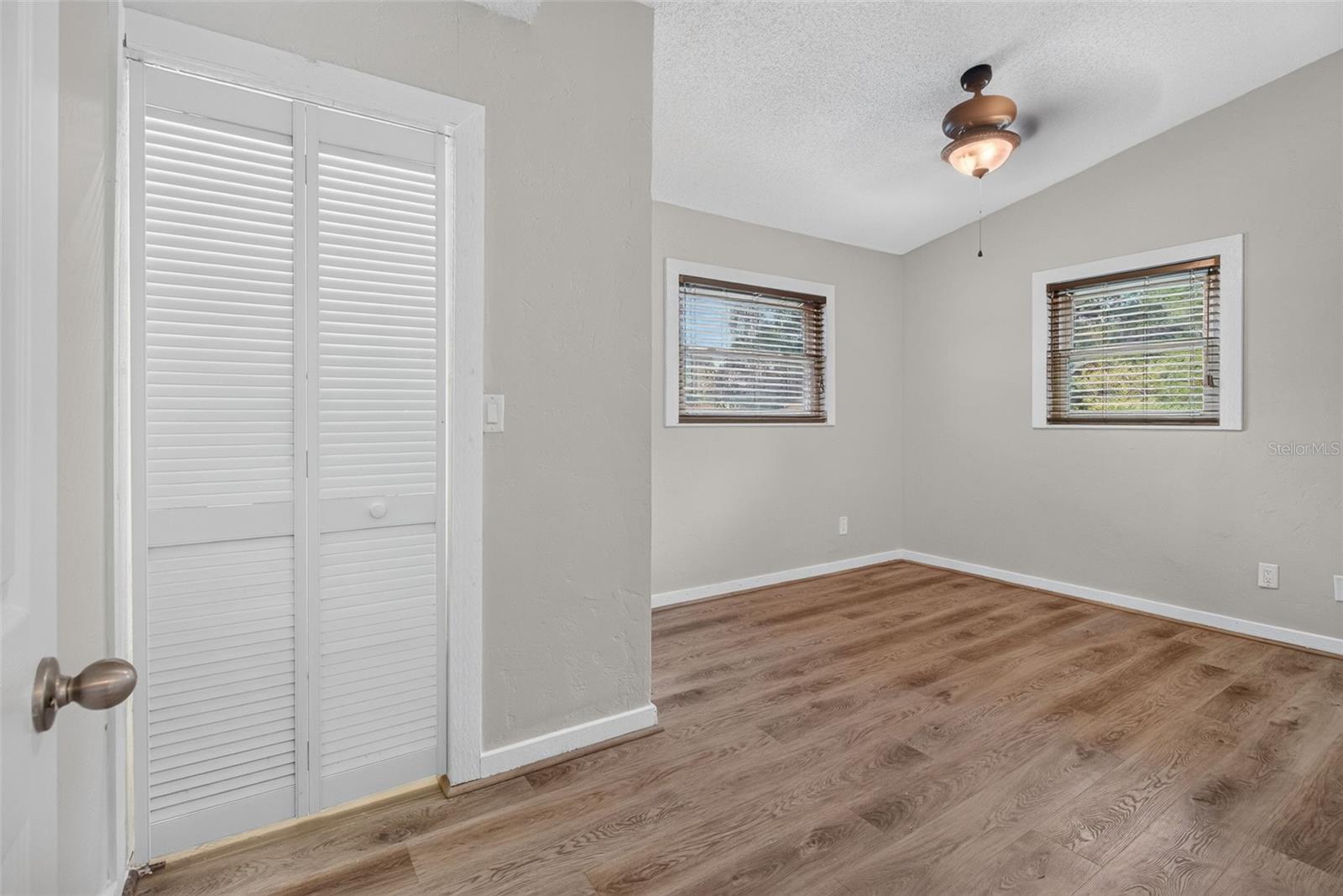 3136 Johns Pkwy Property Photo 15