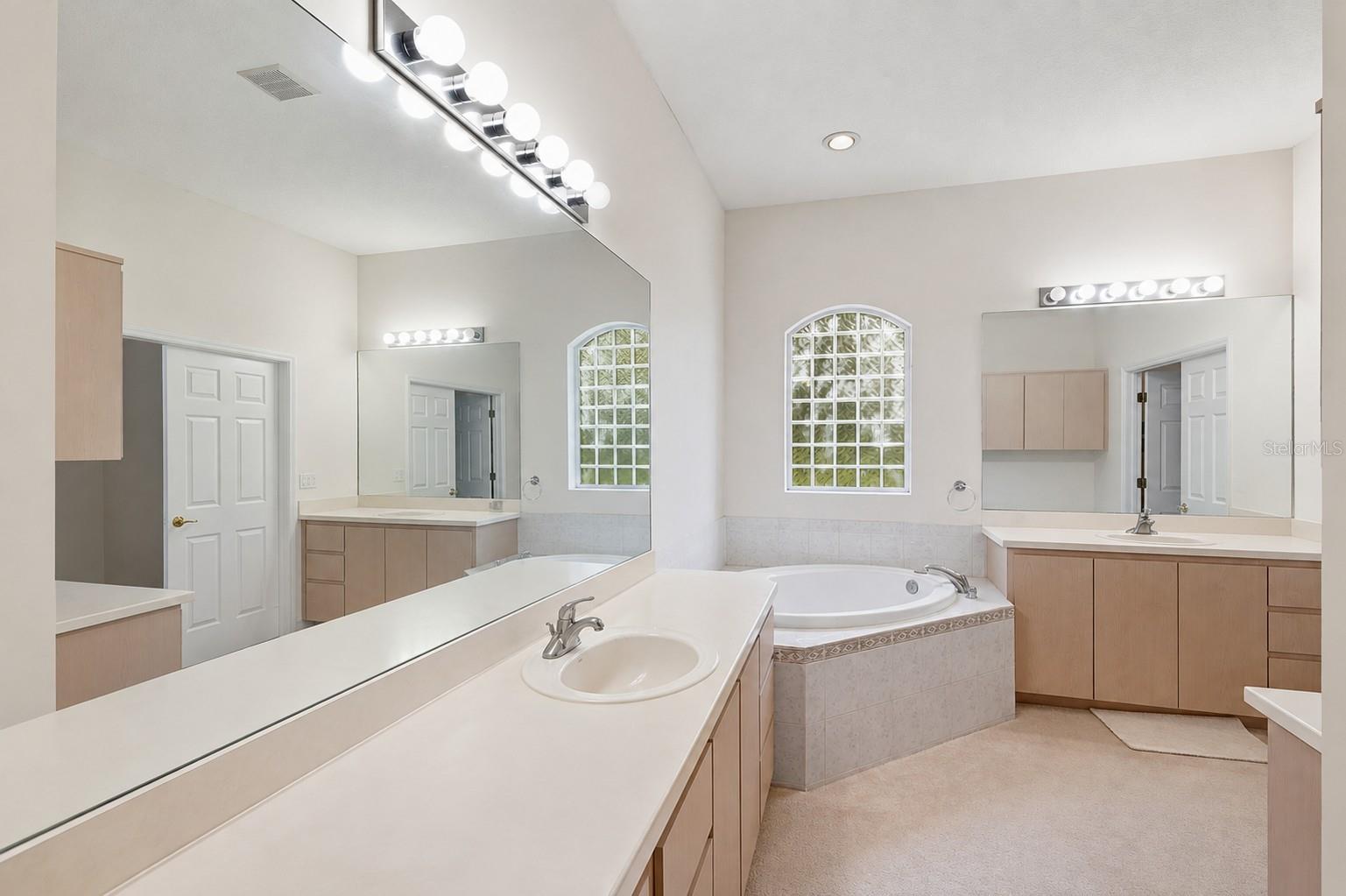 13750 Dowling Ln Property Photo 19