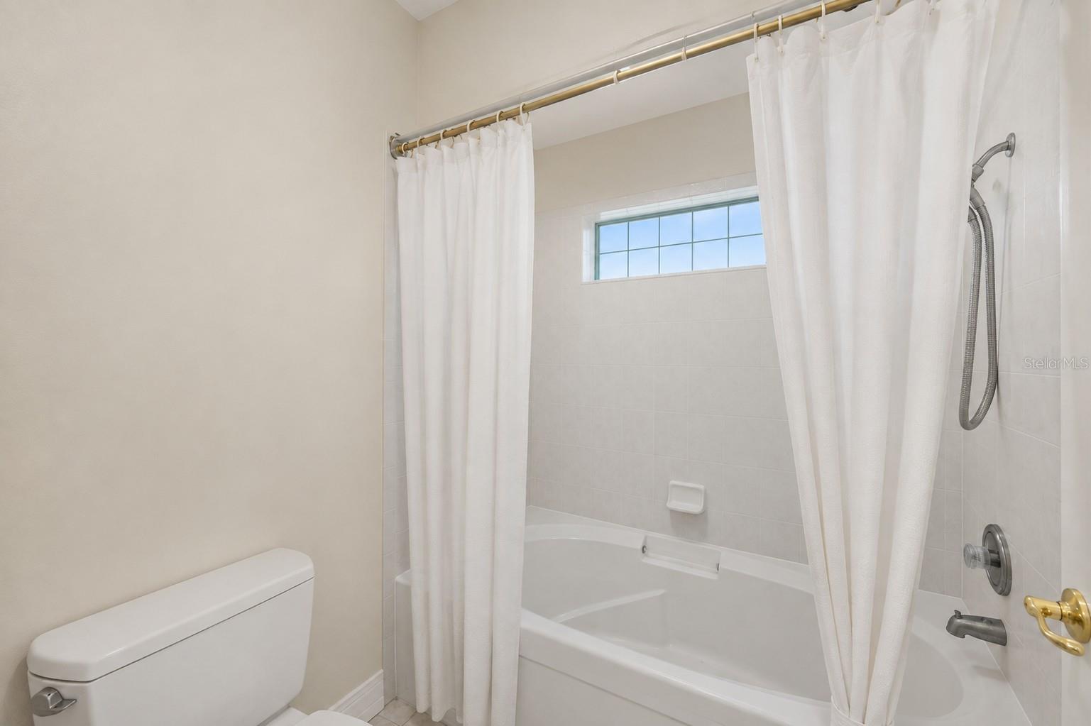13750 Dowling Ln Property Photo 30
