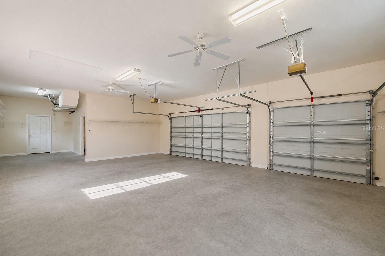 13750 Dowling Ln Property Photo 34