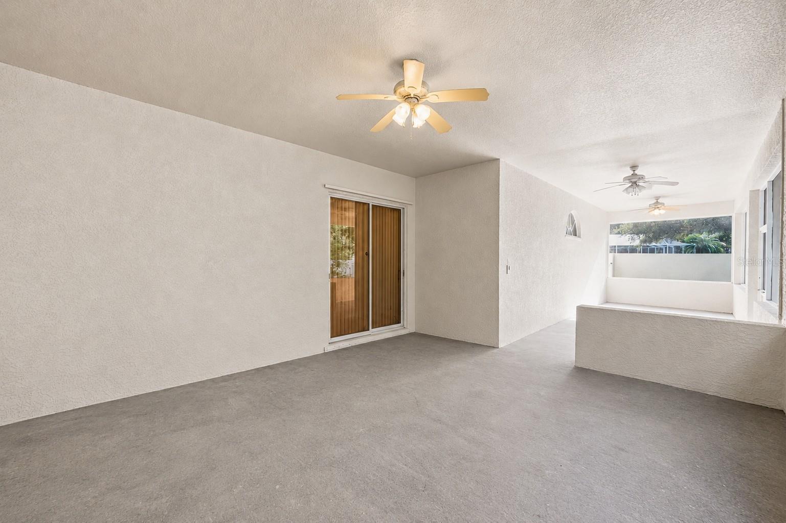 13750 Dowling Ln Property Photo 36