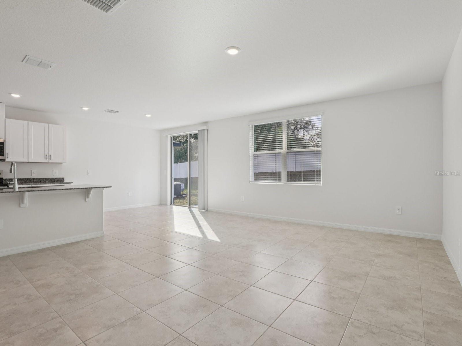 2896 Wild Olive Dr Property Photo 2