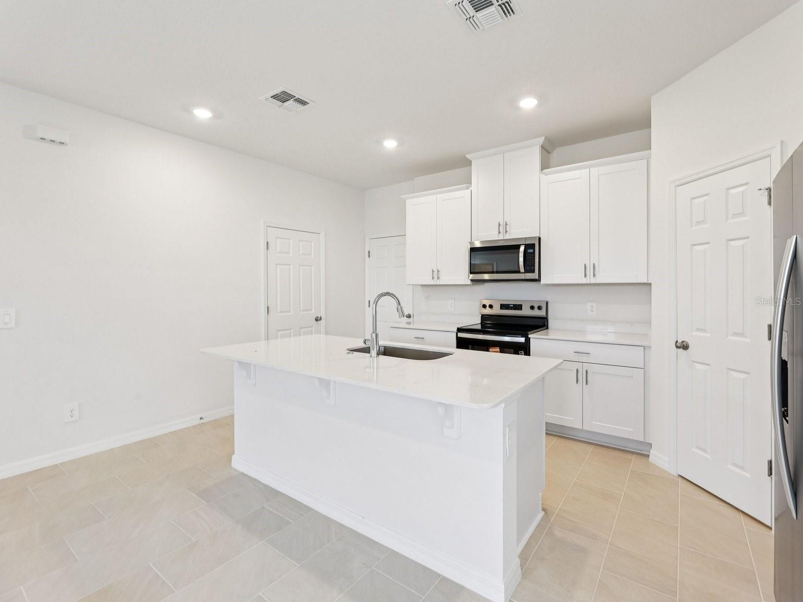 4680 Homestead Trl Property Photo 5