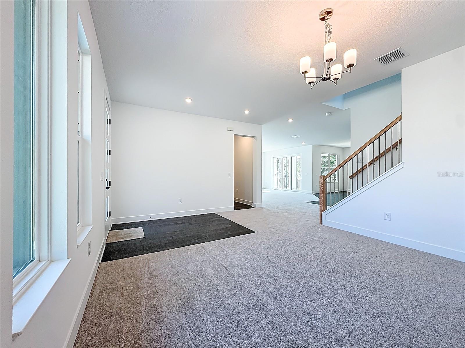 4732 W Wallcraft Ave Property Photo 17