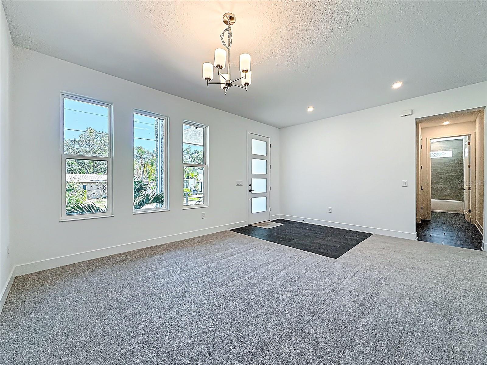 4732 W Wallcraft Ave Property Photo 18