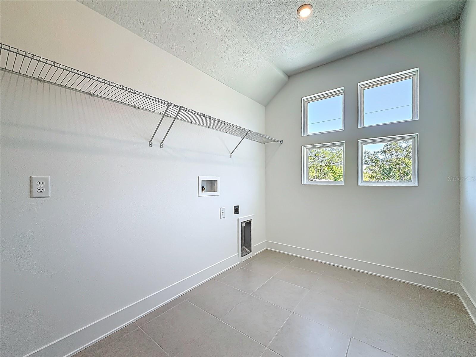 4732 W Wallcraft Ave Property Photo 75