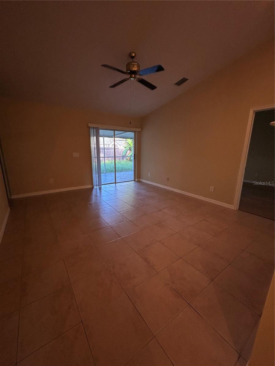 9673 Fox Hearst Rd Property Photo 15