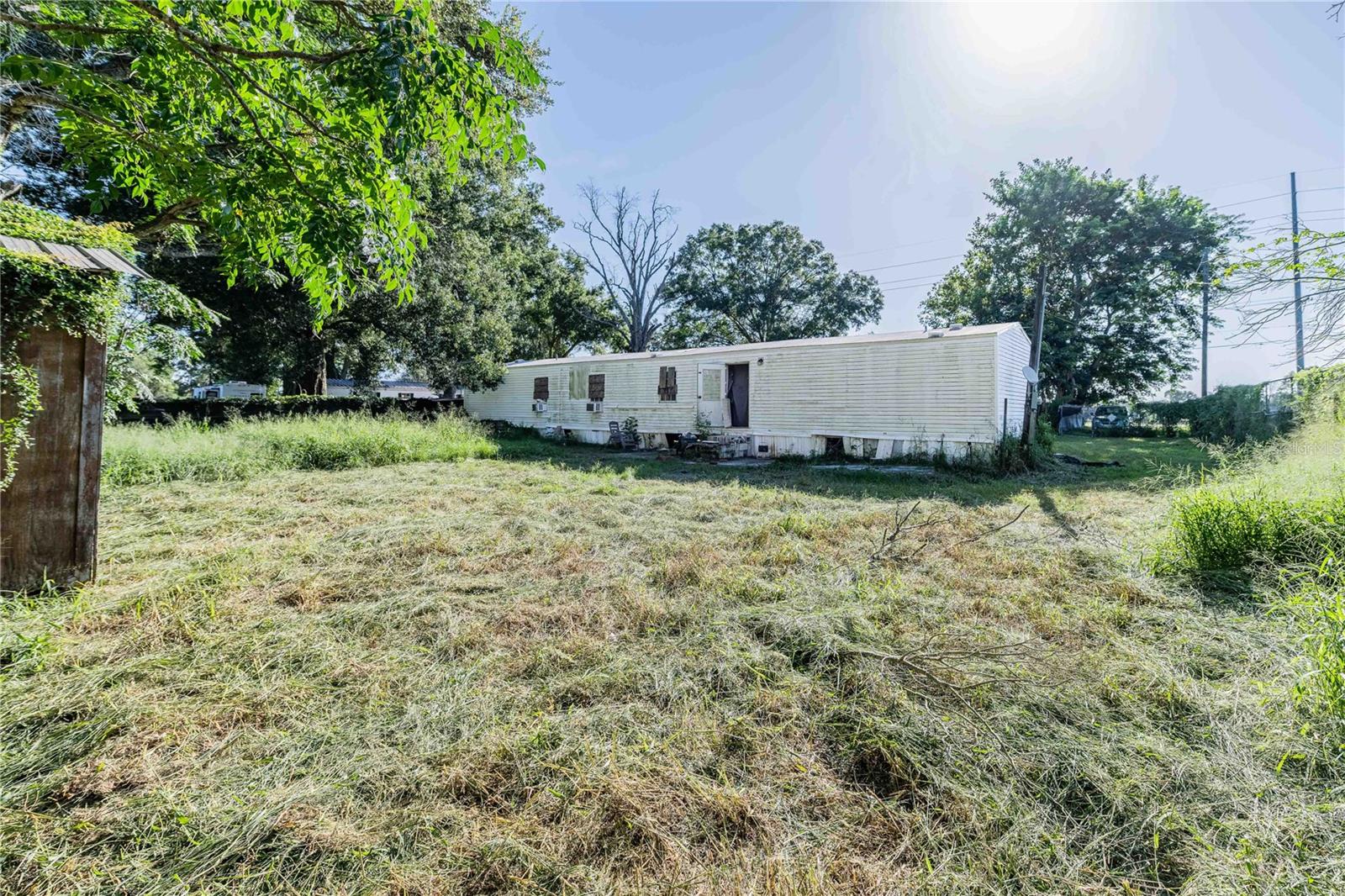 1218 Cameron Rd Property Photo 2