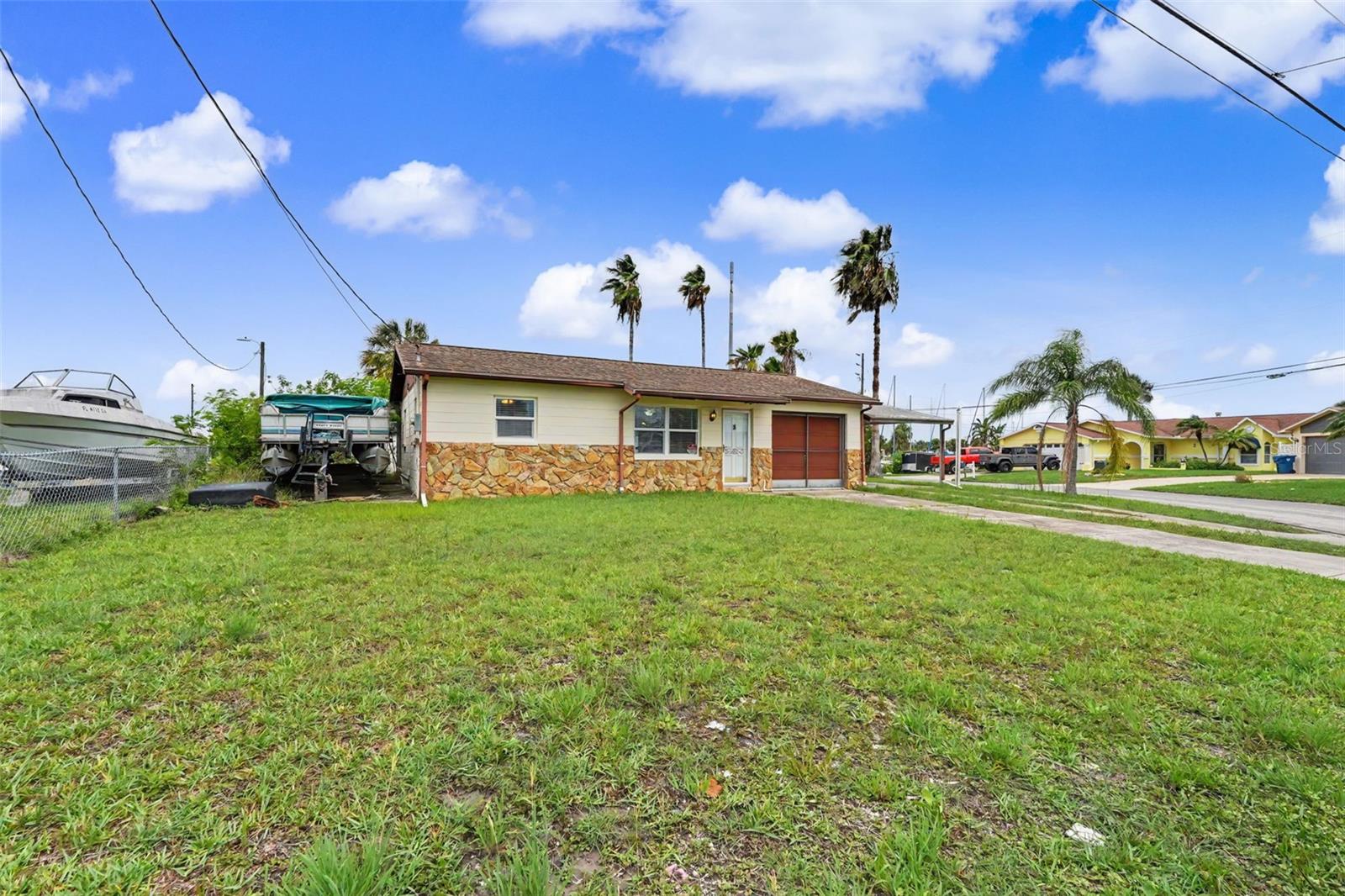 4093 Flamingo Blvd Property Photo 2