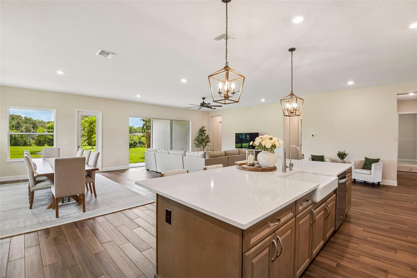 7510 Ashbrooke Pine Loop Property Photo 13