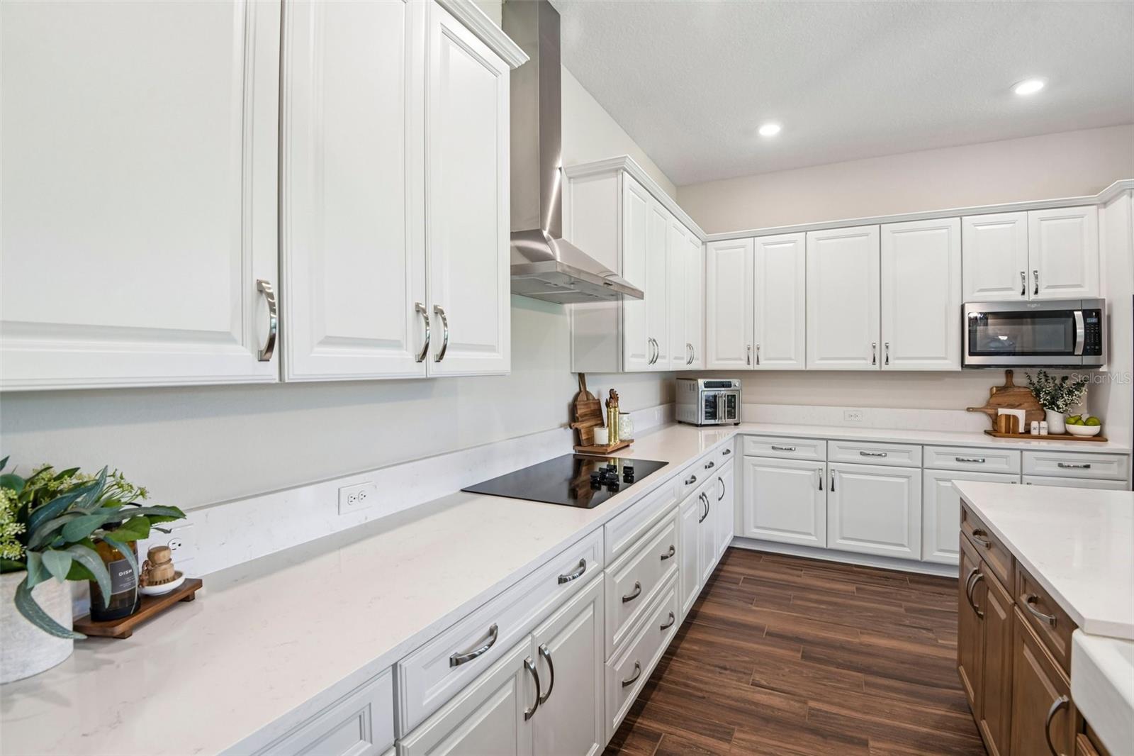 7510 Ashbrooke Pine Loop Property Photo 15