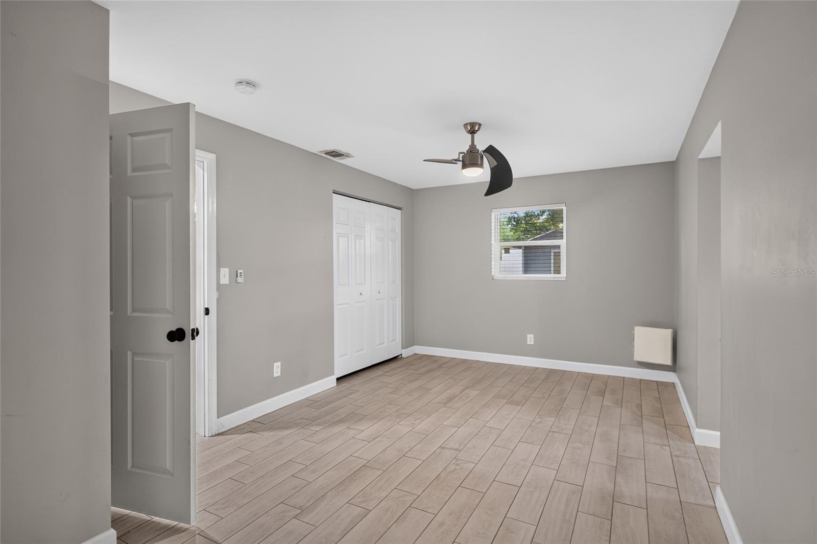 1610 N Lois Ave Property Photo 14
