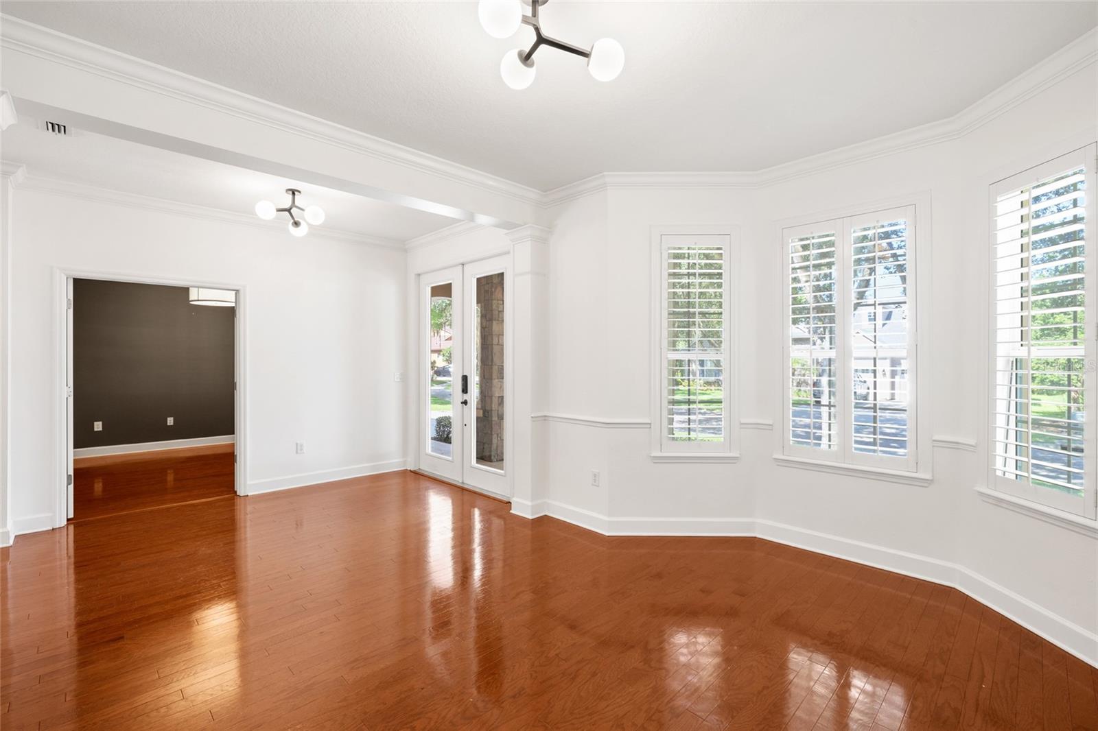 15910 Ternglade Dr Property Photo 12